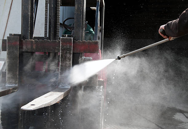 Playground Equipment Cleaning in Cape Coral, FL